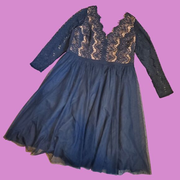 NEW City Chic Plus Size Navy Blue Lace Cocktail Dress - Picture 4 of 10